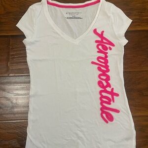 Aeropostale White and Pink V-Neck T-Shirt